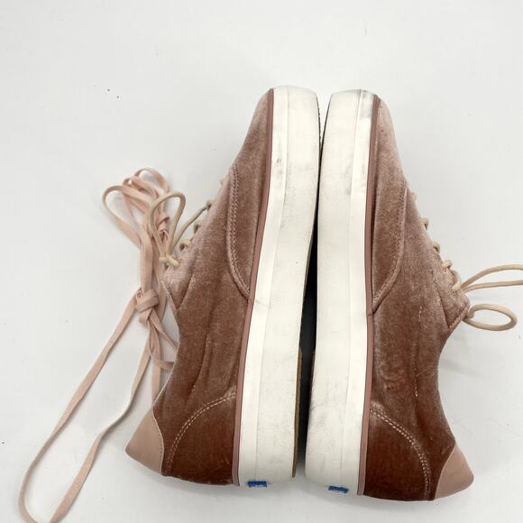 KEDS Velvet Rise Platform Sneakers in Light Pink // 10 - Picture 8 of 10